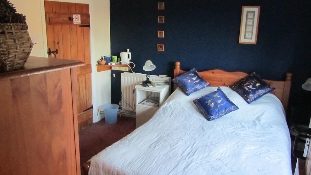 Bed and Breakfast Wickham House Cornisholme Zimmer foto